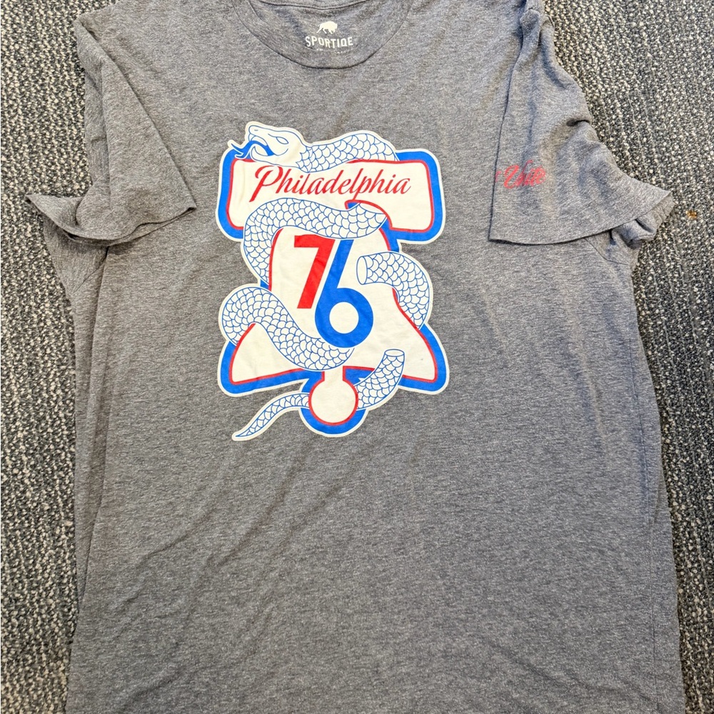 Philadelphia 76ers Gray T-Shirt